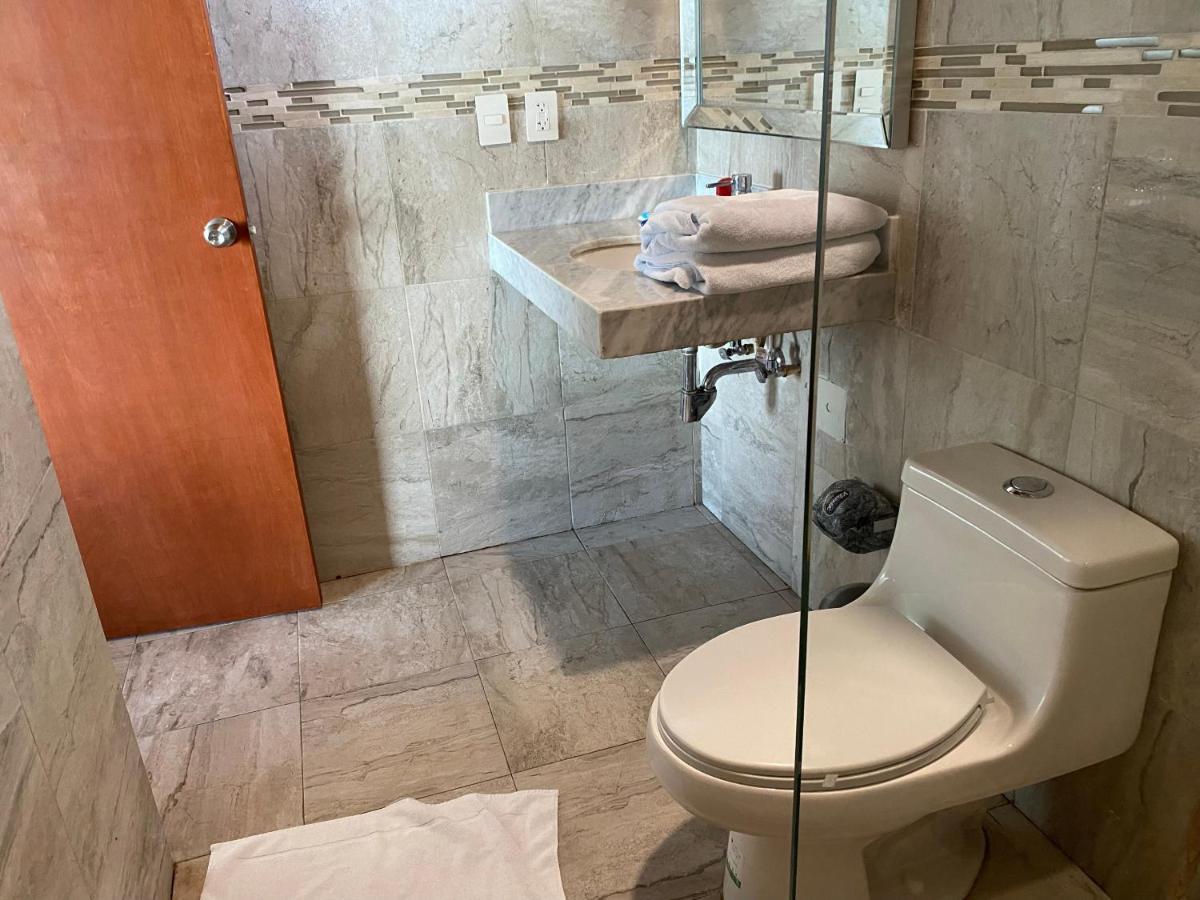Cuxos Hotel Beachfront Isla Mujeres Ngoại thất bức ảnh