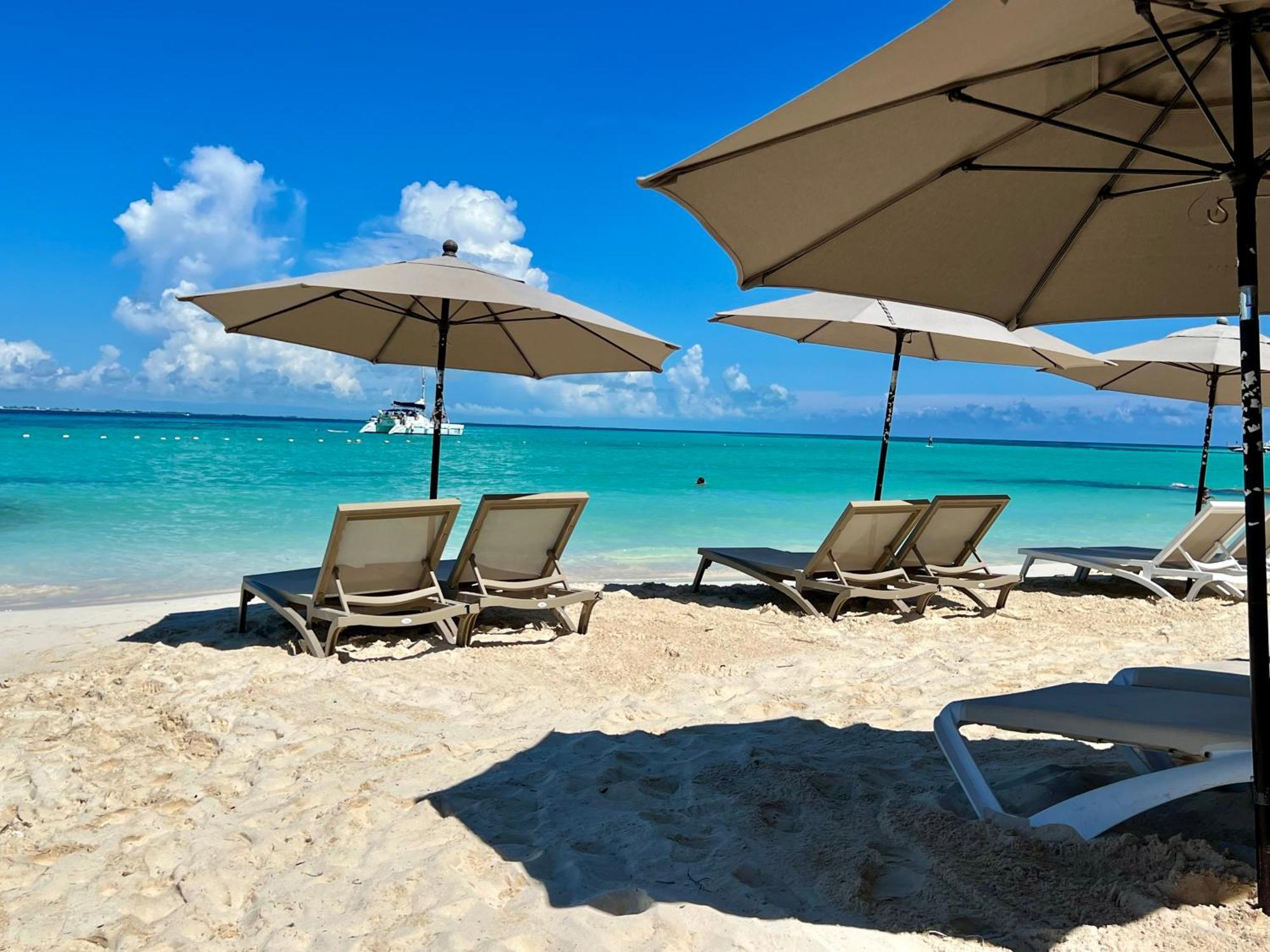 Cuxos Hotel Beachfront Isla Mujeres Ngoại thất bức ảnh