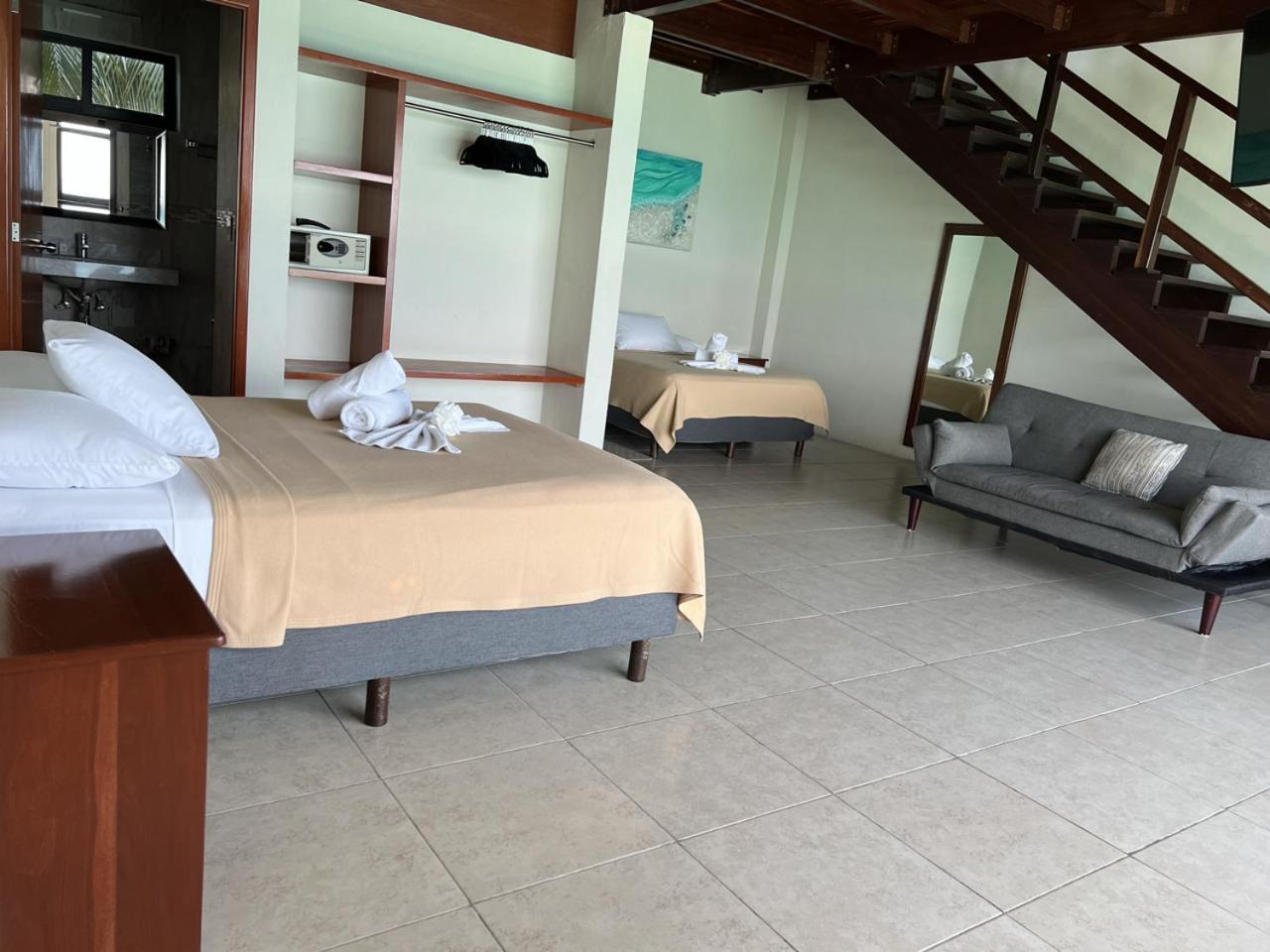 Cuxos Hotel Beachfront Isla Mujeres Ngoại thất bức ảnh