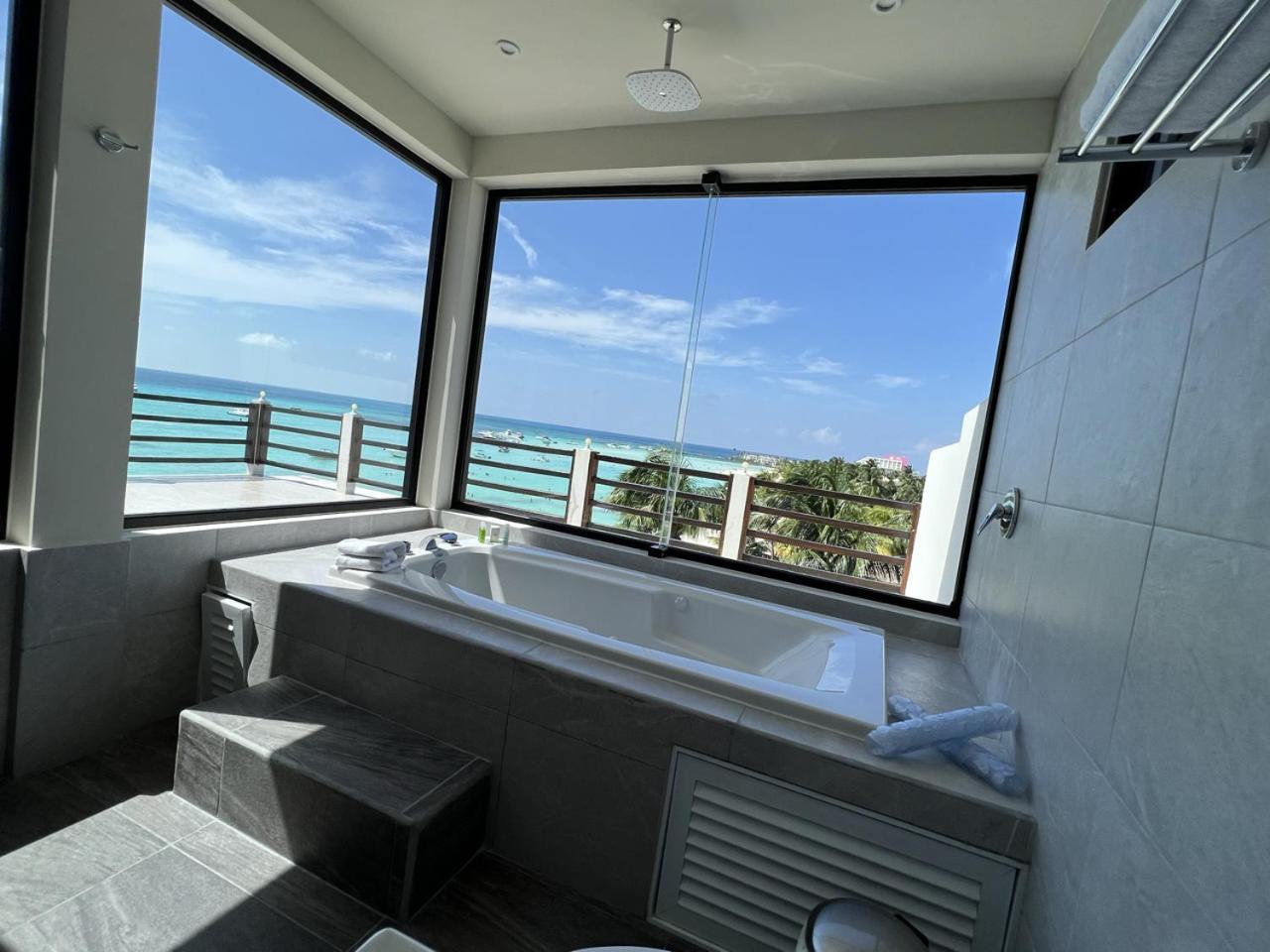 Cuxos Hotel Beachfront Isla Mujeres Ngoại thất bức ảnh
